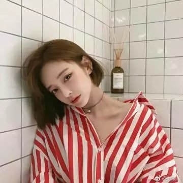 当扎卡里比弗来到小镇